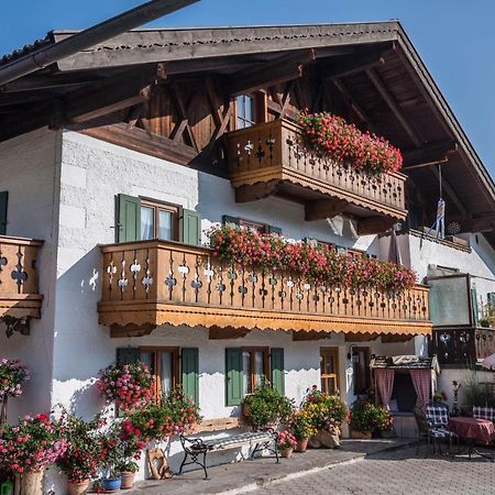 Ferienwohnung Zugspitze グライナウ エクステリア 写真
