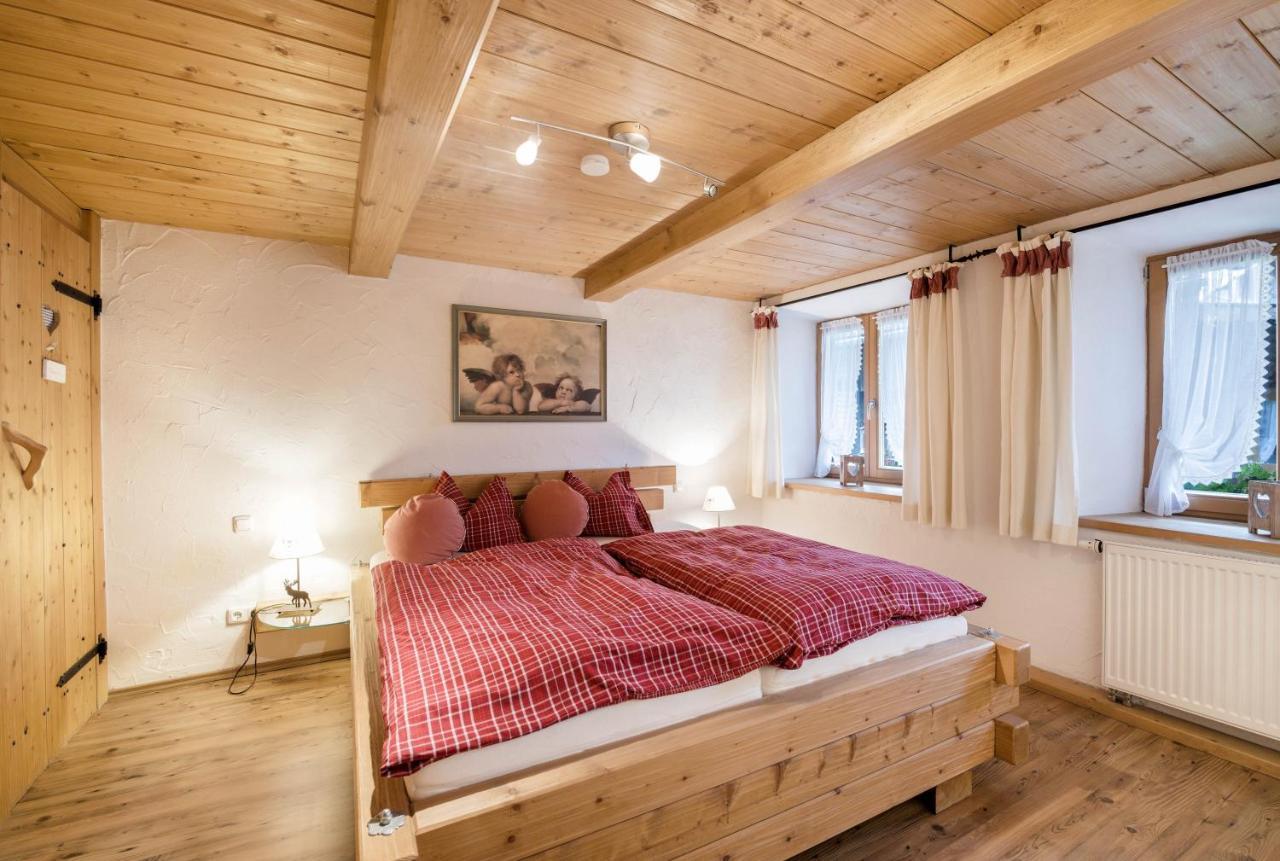 Ferienwohnung Zugspitze グライナウ エクステリア 写真